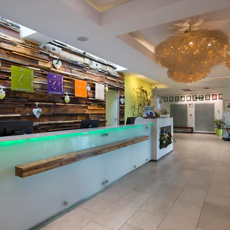 Hotel Verde Cape Town Airport-3